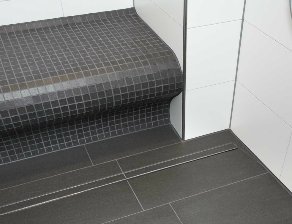 Les banquettes de douche SANOASA par WEDI